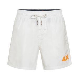 Boxer mare . bianco