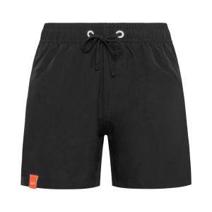 Boxer mare . nero