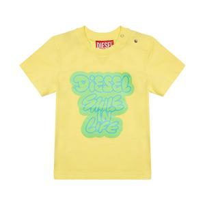 T-shirt . giallo
