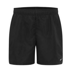Boxer mare . nero