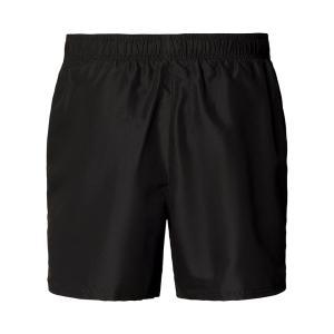 Boxer mare . nero