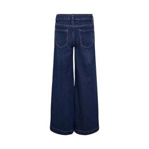 Jeans . denim