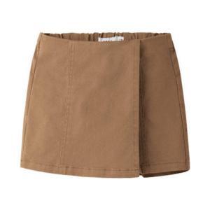Shorts . tabacco