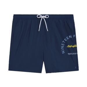 Boxer mare . nero