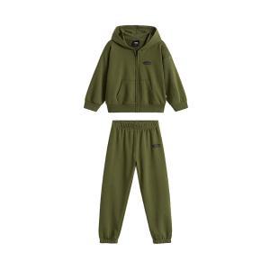 Tuta . militare