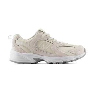 Scarpe . crema